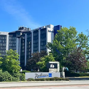 Radisson Blu Vancouver Airport & Marina Kanada