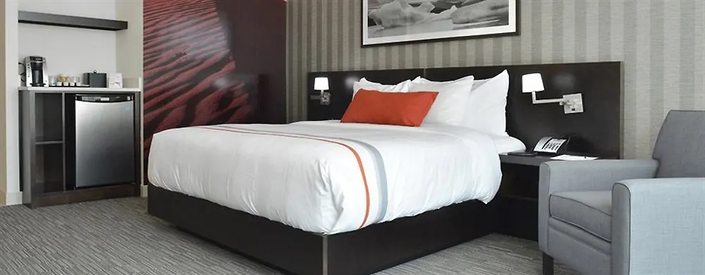 The Grand Winnipeg Airport Hotel By Lakeview 4*,