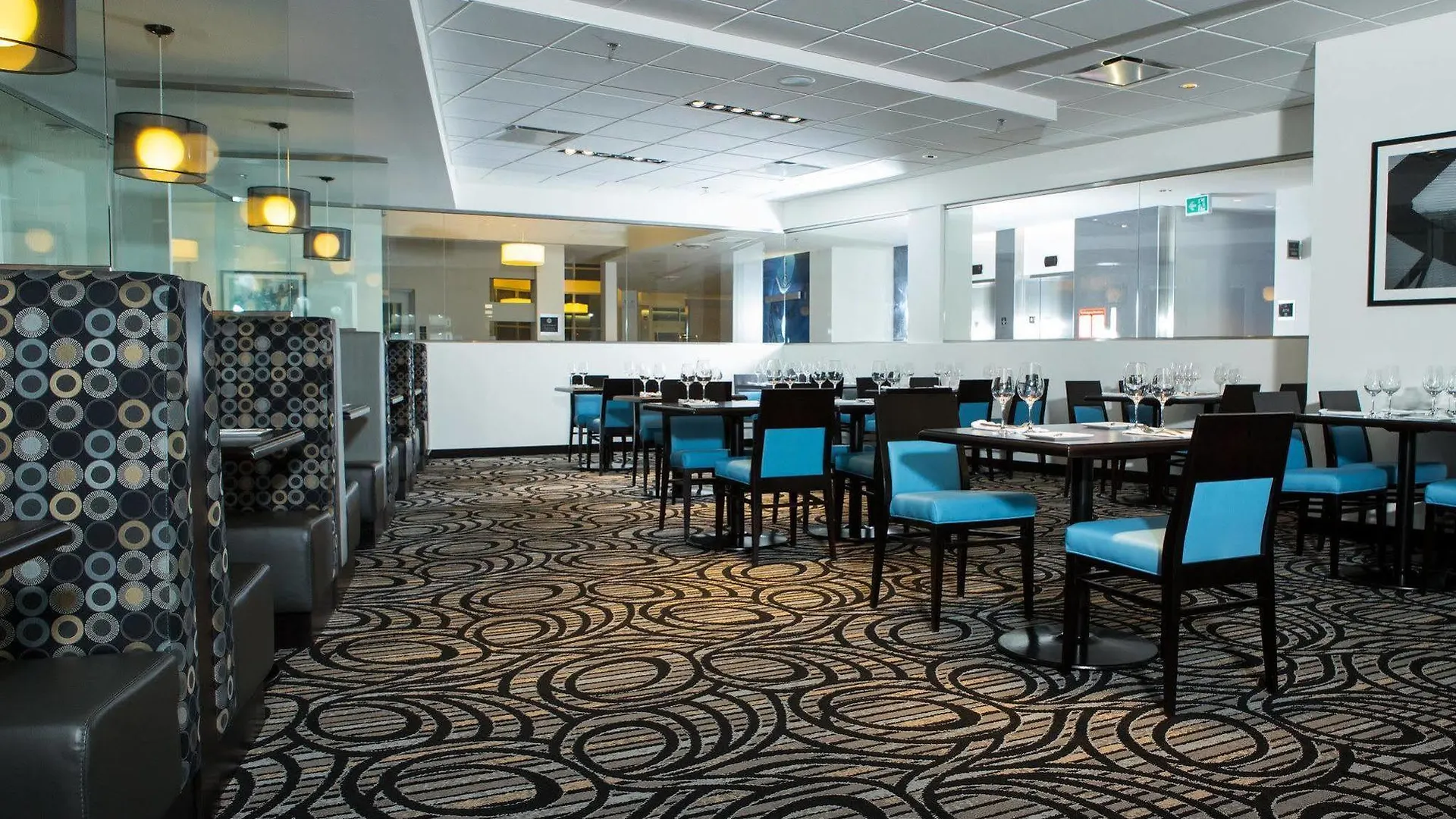 The Grand Winnipeg Airport Hotel By Lakeview